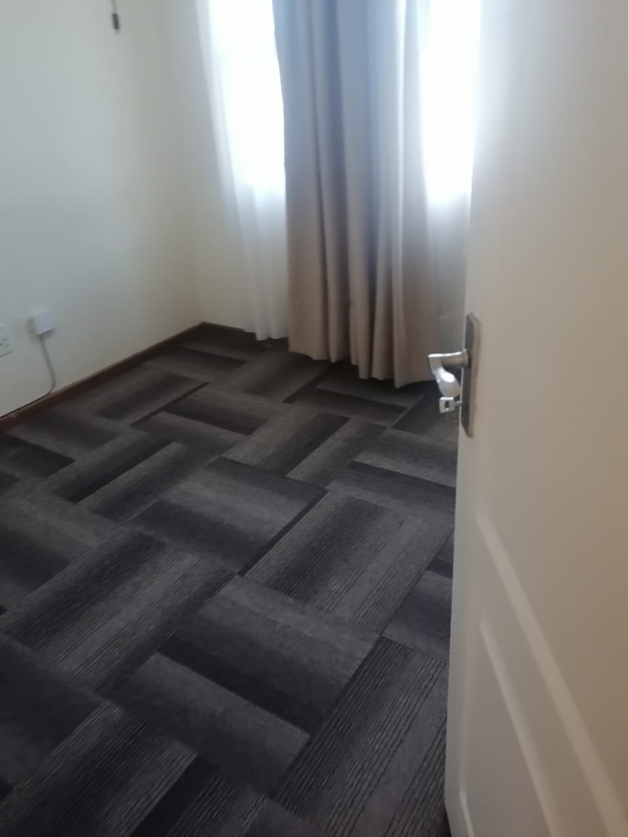 To Let 3 Bedroom Property for Rent in Madeira Park Eastern Cape